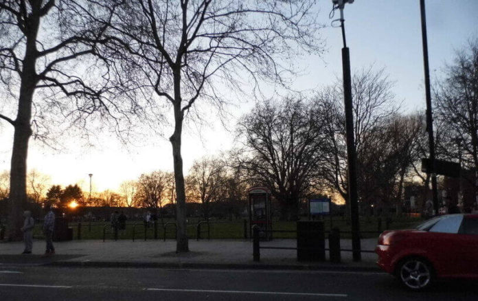 Eel brook common, Treffpunkt Stamford Bridge