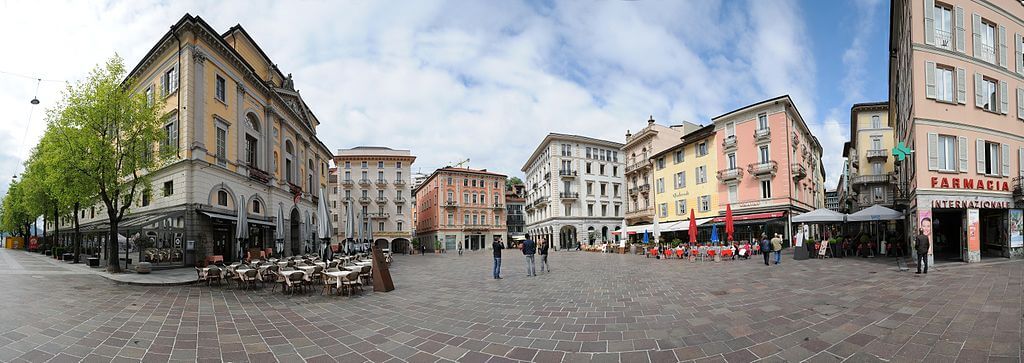Piazza Riforma, FC Lugano