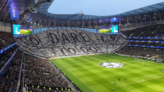 Tottenham_Hotspur_Stadium_hoher_Zuschauerschnitt